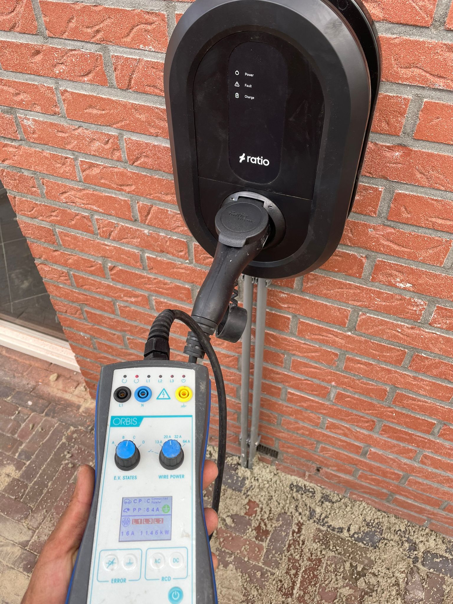 3715485d-a8d4-42a1-b75a-52e70b36c15f