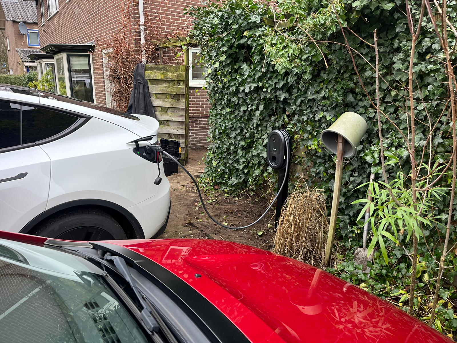 dfc68664-5154-4185-baab-435ddd1c65b0